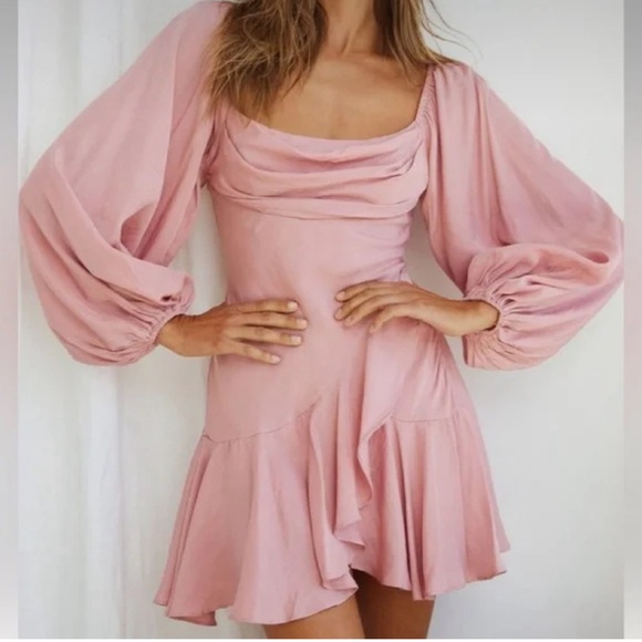 Hello Molly Dresses & Skirts - NWT new perfect Hello Molly Long Sleeve Cowl Neck Ruffle Satin Mini Dress